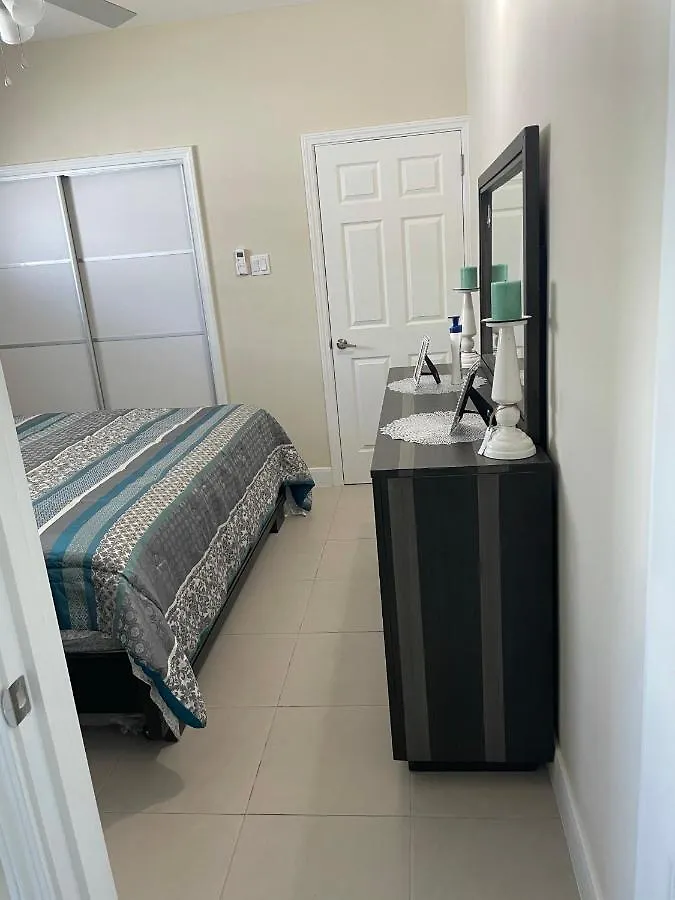 Aquamarine Resort-Style Vacations Lucea 0*,